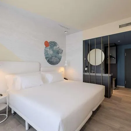 Hotel Occidental