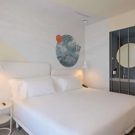 Occidental Hotel